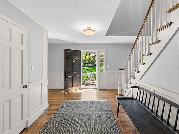 5th image of 8740 Ensley Ln