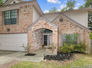 9102 Blockade Dr, San Antonio, TX 78240