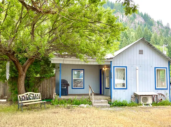209 Center Ave, Northport, WA 99157