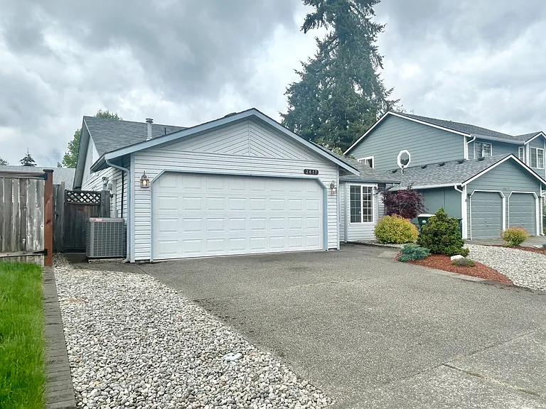 2617 Firland St SW — Photo 3