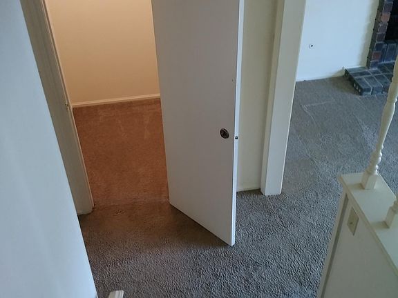 3rd image of 208 W 99th Ter