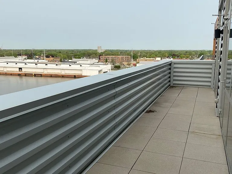 Metreau Apartments — Photo 61