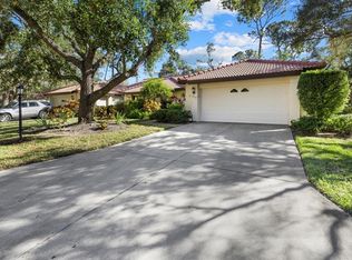 7207 Oak Moss Dr #63, Sarasota, FL 34241