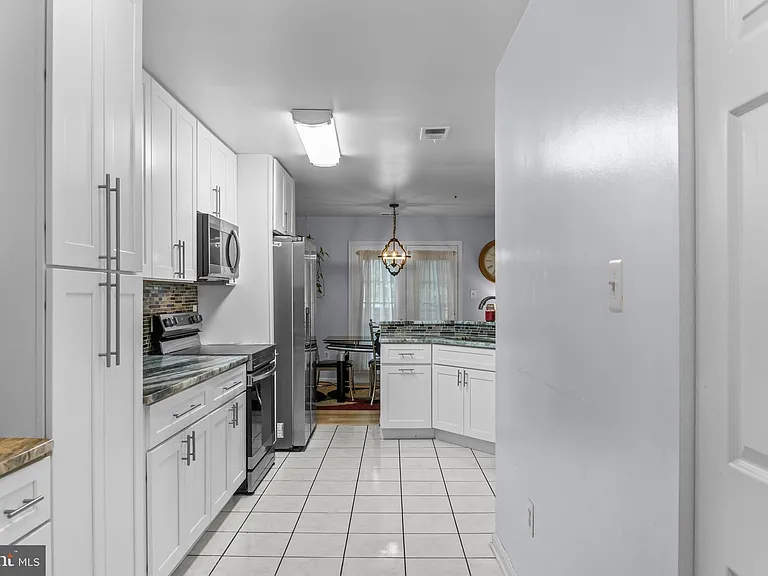 19017 Amarillo Dr #166 — Photo 28