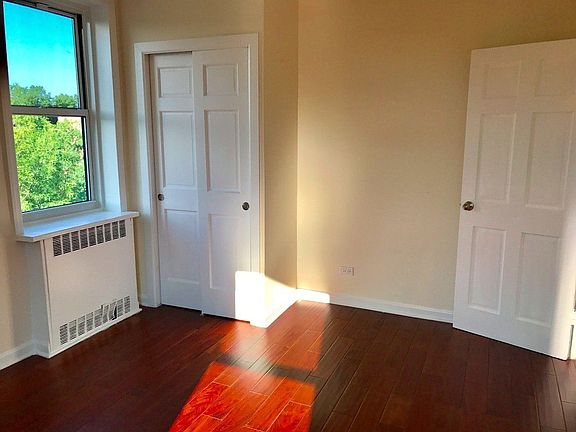 3rd image of 5565 Netherland Ave APT 6D