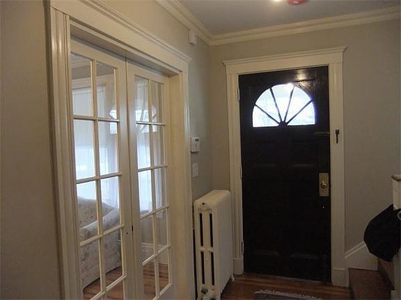 4th image of 50 Warren Ave #50