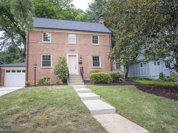9314 Elmhirst Dr, Bethesda, MD 20814