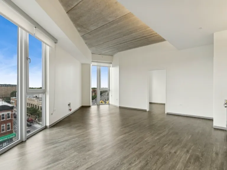 1922 N Milwaukee Ave #506 — Photo 9