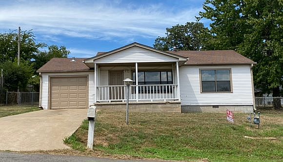 1st image of 1205 Murta St