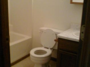 822 W 10th St, Junction City, KS 66441
