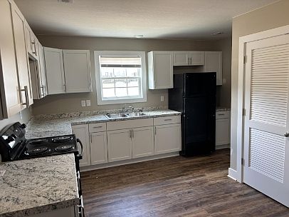 5th image of 1355 Woodlawn Rd #205