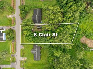 8 Clair St, Andrews, SC 29510