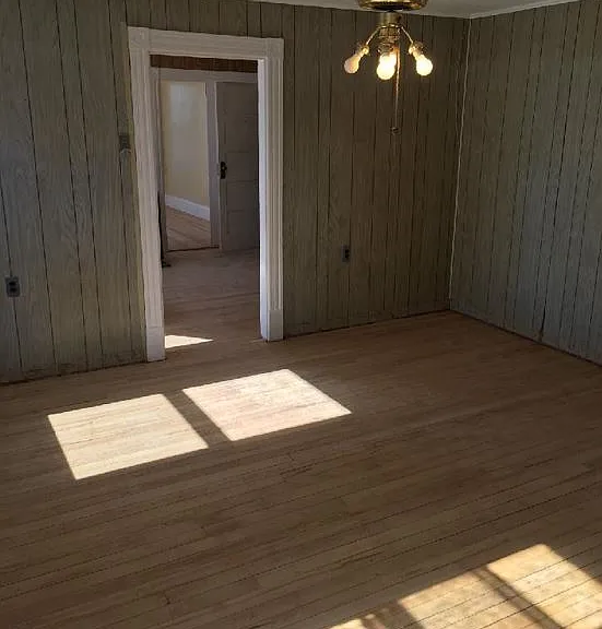 435 Lincoln St #1 — Photo 2
