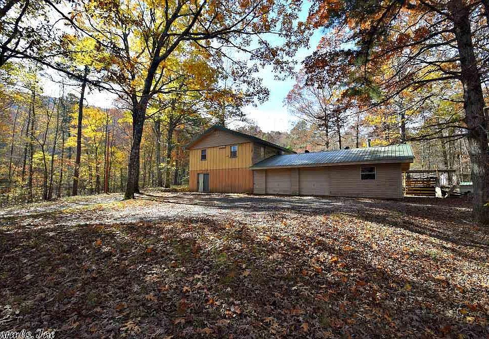 1st image of 124 Hellams Ln