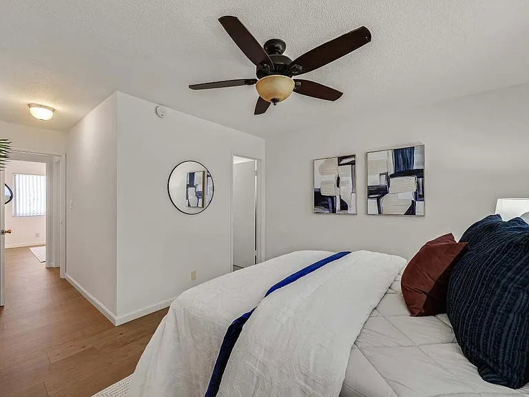 39260 Bliss Ct — Photo 5