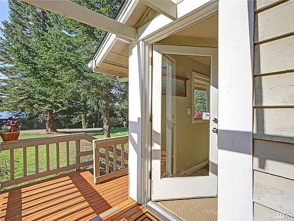 5th image of 2769 Irenella Ln