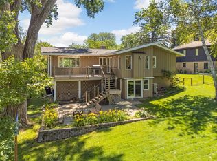 1500 Fairlawn Way, Golden Valley, MN 55416