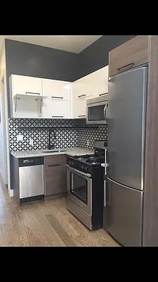 Rented by Lodger Corp | media 18