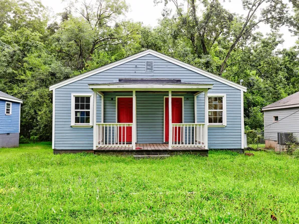 1402 Calvin St, Durham, NC 27701