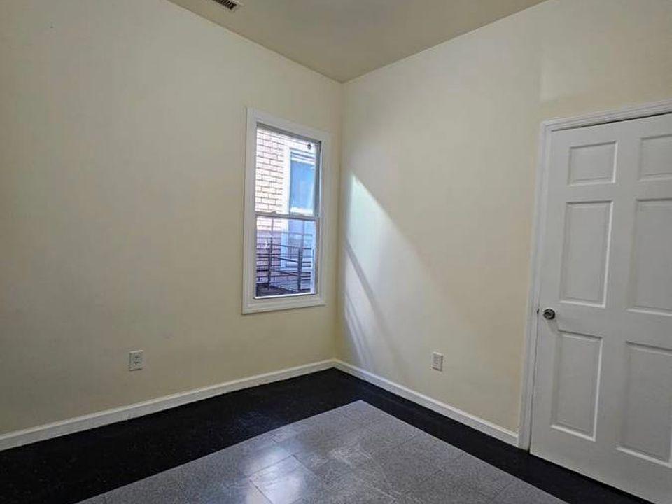 1st image of 19 Garfield St #4B