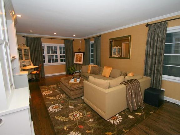 4th image of 17 Elmwood Pl
