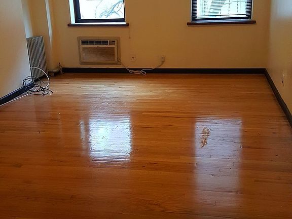 3rd image of 518 E 81st St APT 5