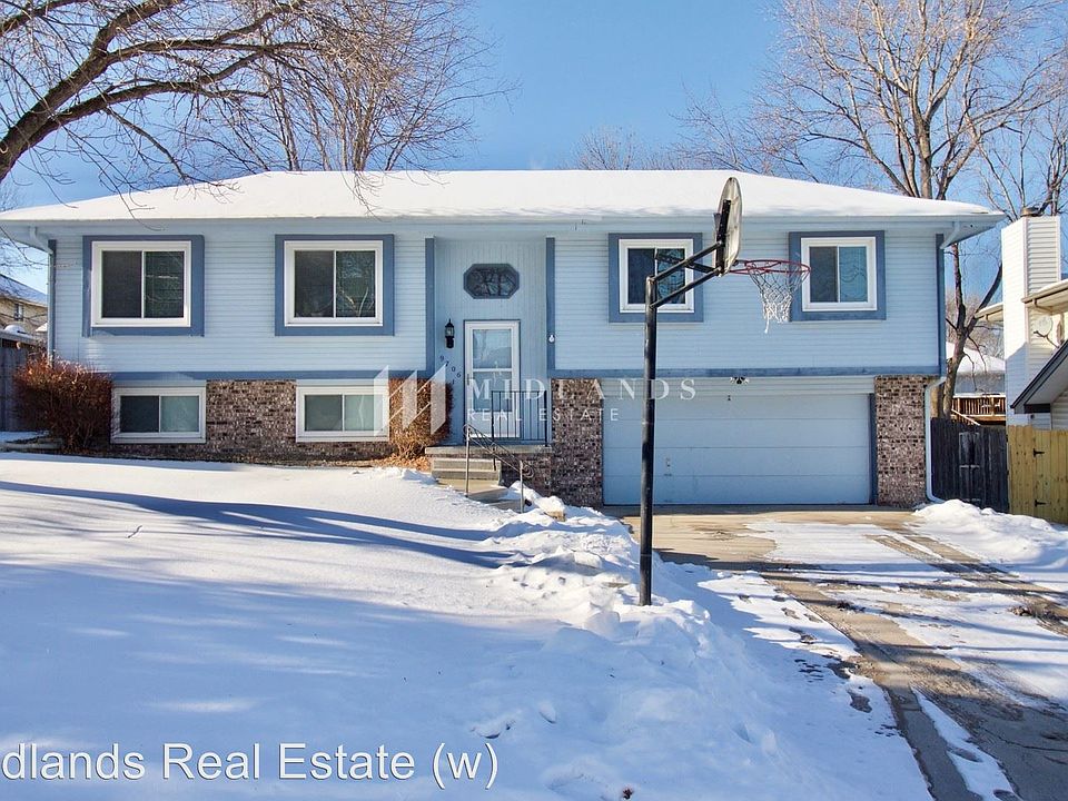 1st image of 9706 S 21st Ave