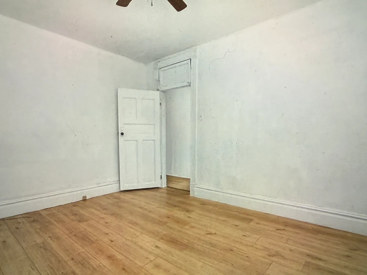 4 bed, 1413 sqft, $2,000 — Photo 2