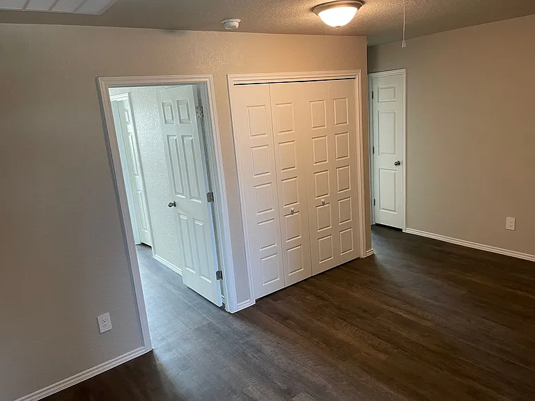 13121 Candace Way — Photo 9