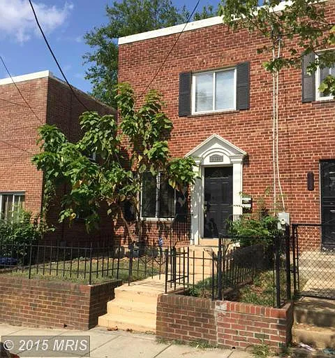 5730 Southern Ave SE photo 1