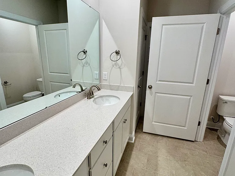 7477 Linda Vista Ln — Photo 17