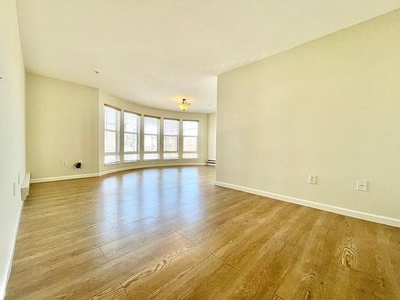 2nd image of 405 12th Ave APT 205