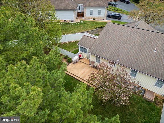 3rd image of 1118 Bluebird Ct