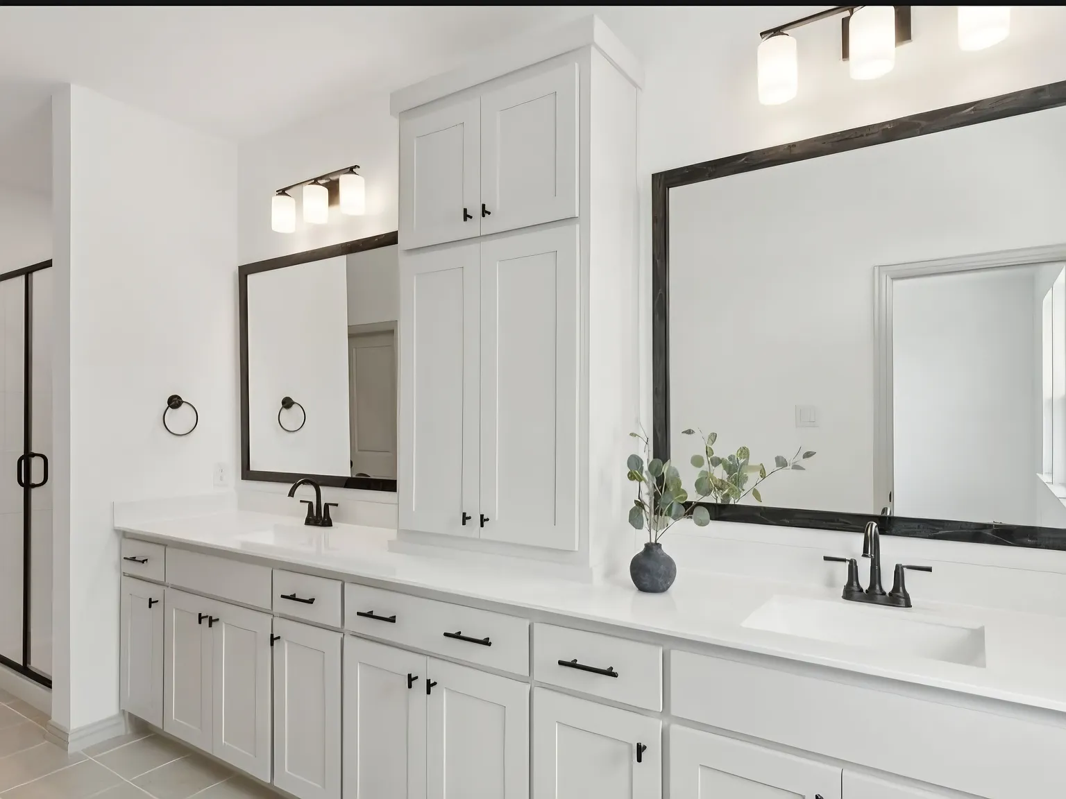1 bed, 2.5 bath, 1897 sqft, $2,000 — Photo 2