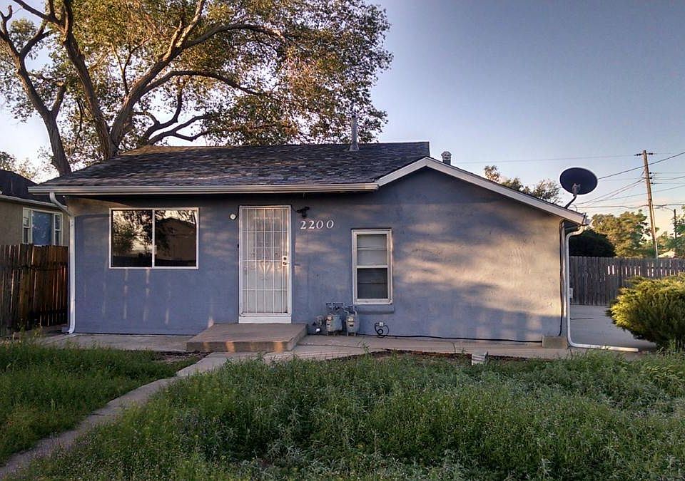 1st image of 2200 E 13th St