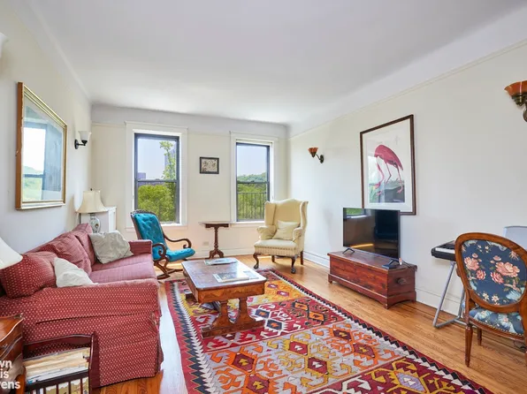 1825 Riverside Drive 6B image 2 of 16