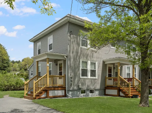 6 Boys Ave, Rogers, CT 06263