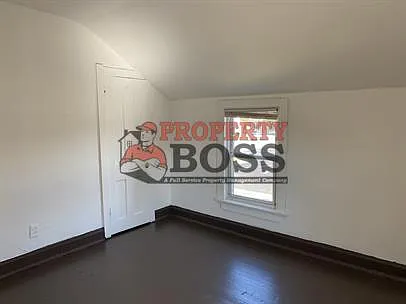 1219 E Lyons St #1 — Photo 4