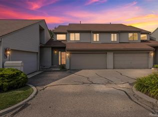 740 Eastbridge Ct, Rochester, MI 48307