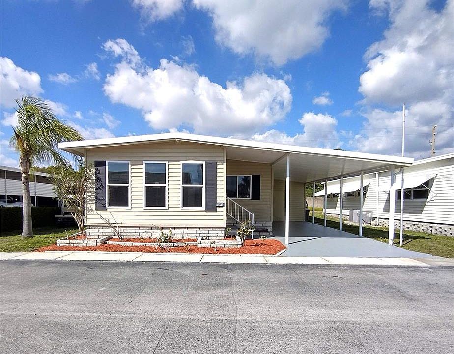 1st image of 82039 5TH AVENUE N #39