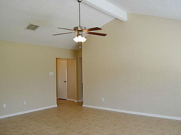 2nd image of 16602 Bougainvilla Ln