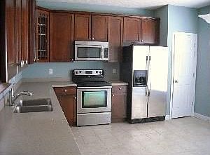 3rd image of 875 E Anson Dr