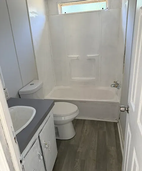 2184 W Point Rd #16 — Photo 6