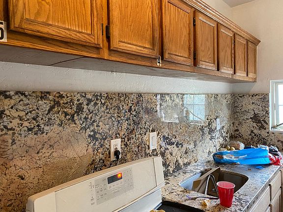 3rd image of 891 S 3rd St #5-6
