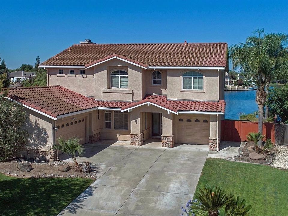 Gorgeous Lake Front Property in an established gated community.