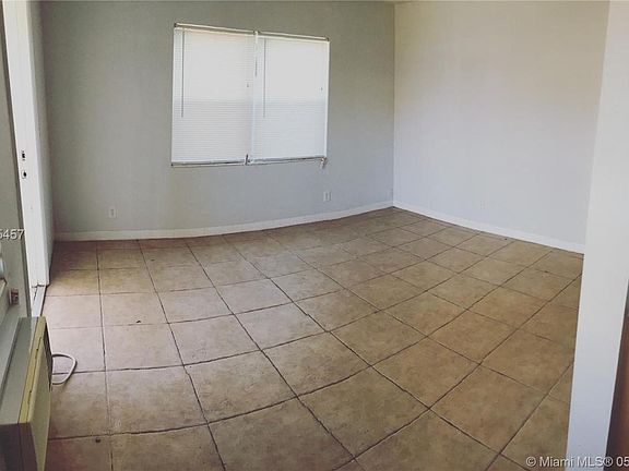 3rd image of 1339 NW 4th Ave
