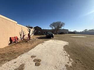 3rd image of 5625 County Road 6140