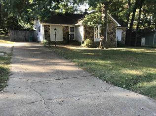 70 Kemmons Dr, Jackson, TN 38305