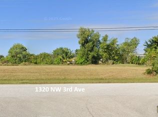 1320 NW 3rd Ave, Cape Coral, FL 33993