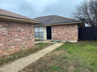 8868 Meadow Trace St, San Antonio, TX 78250